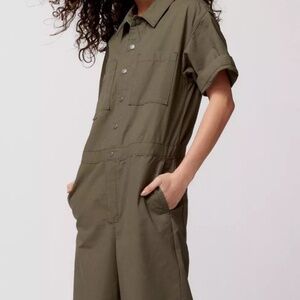urban outfitters X Levi’s® Short Sleeve Boilersuit Jumpsuit SZ S